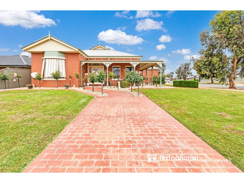 8 Lytham Court, Tatura VIC 3616