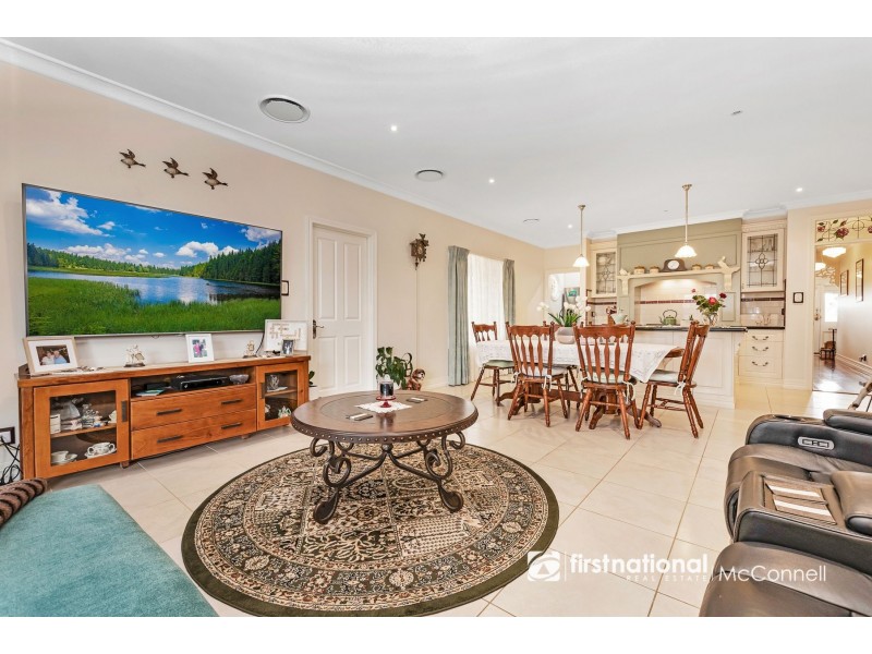 8 Lytham Court, Tatura VIC 3616