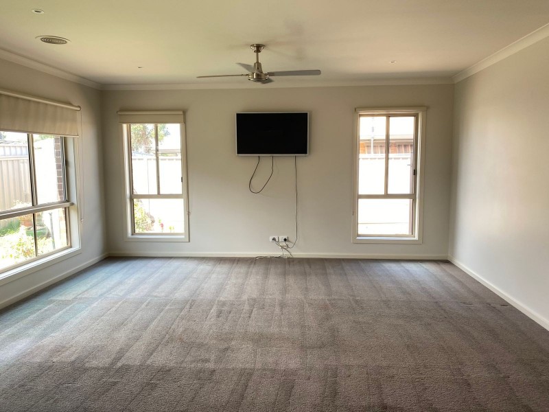 2/23 Fenaughty Street, Kyabram VIC 3620