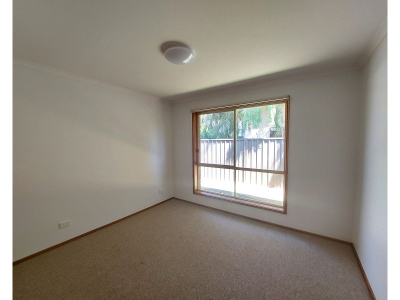 1/9-11 Oldfield Lane, Tongala VIC 3621