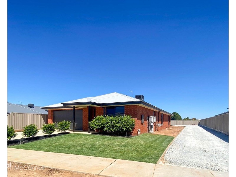 13 Alan Charlton Drive, Tongala VIC 3621