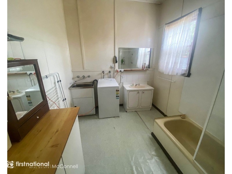 10 Birdwood Avenue, Stanhope VIC 3623