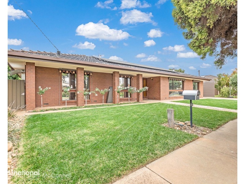 19 Lancaster Street, Kyabram VIC 3620