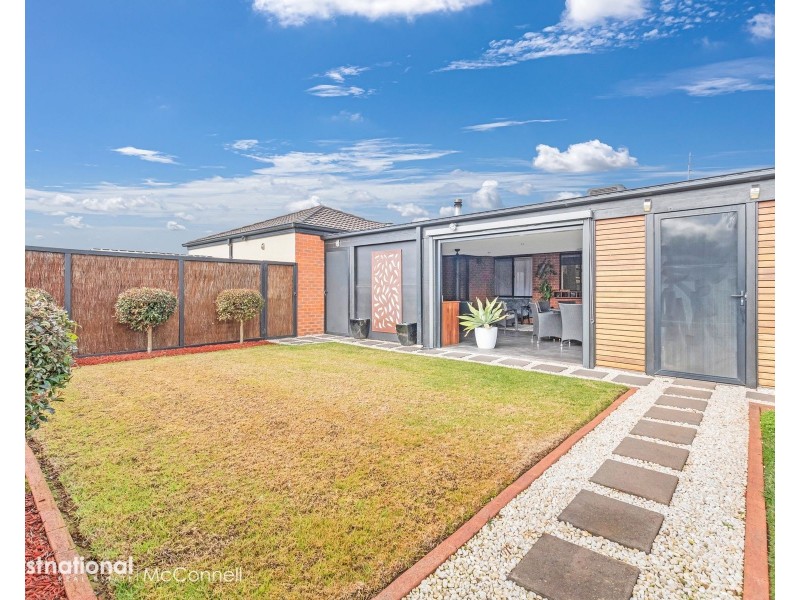 12 Deakin Grove, Tongala VIC 3621