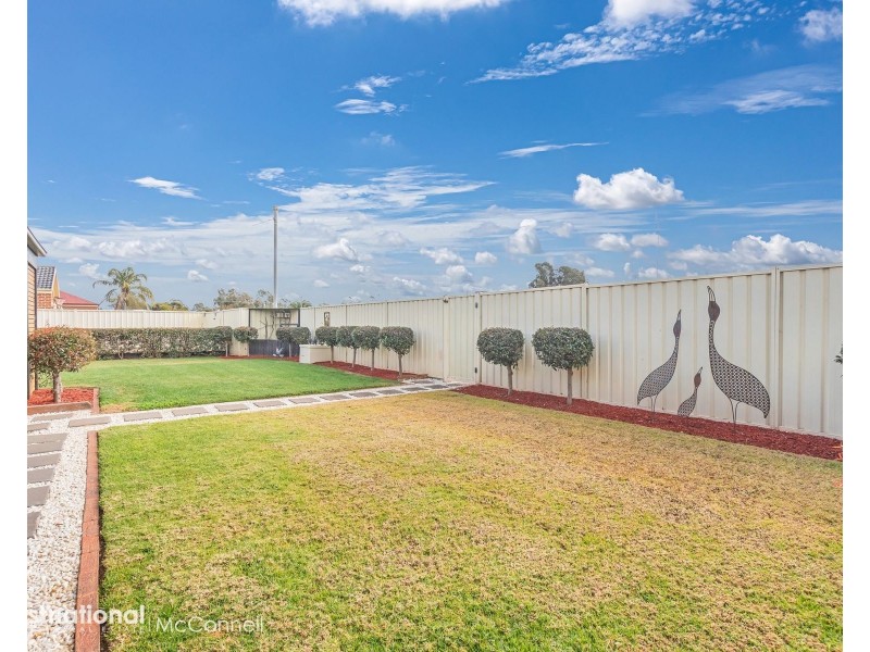 12 Deakin Grove, Tongala VIC 3621