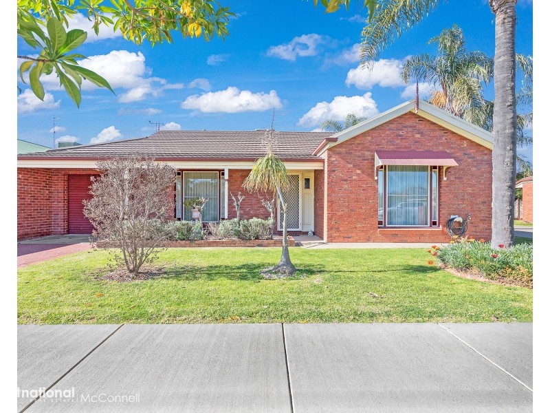 2/63-65 Lake Road, Kyabram VIC 3620