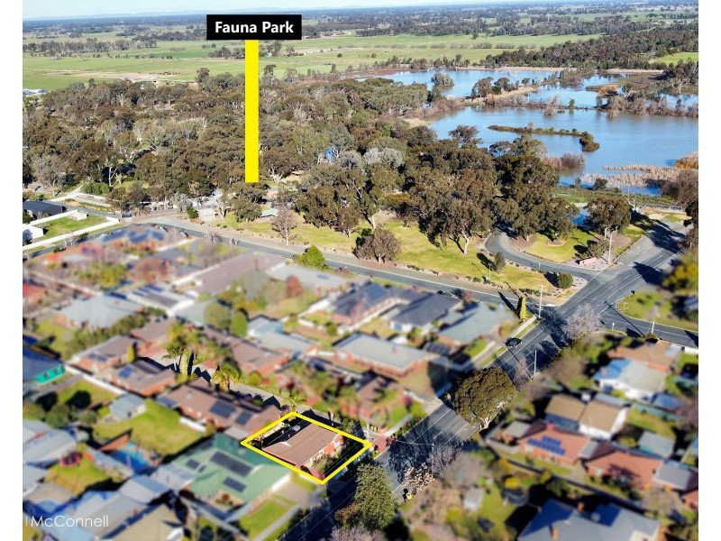 2/63-65 Lake Road, Kyabram VIC 3620