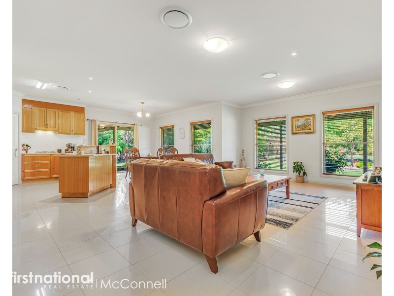 5 Gardadale Drive, Kyabram VIC 3620