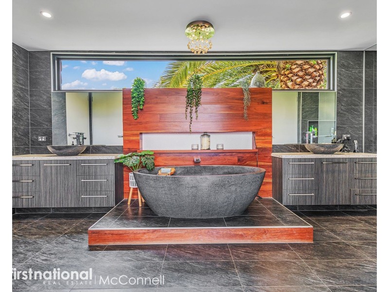 1274 McEwen Road, Kyabram VIC 3620