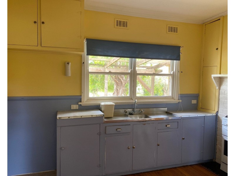 8 McGowan Street, Tongala VIC 3621