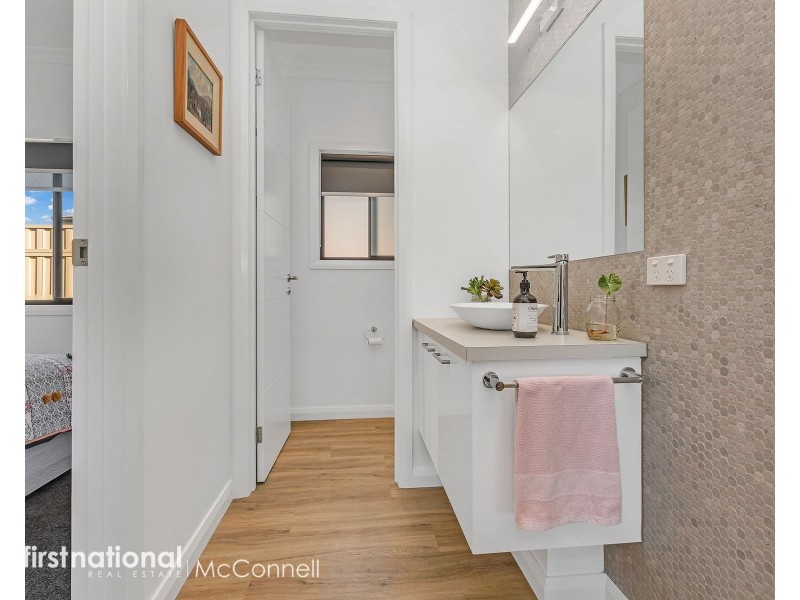 18 Fenaughty Street, Kyabram VIC 3620