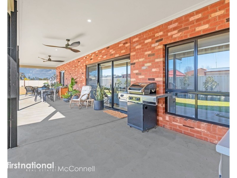 18 Fenaughty Street, Kyabram VIC 3620