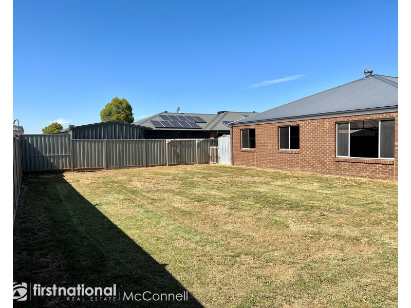 19 Kangaroo Way, Kyabram VIC 3620