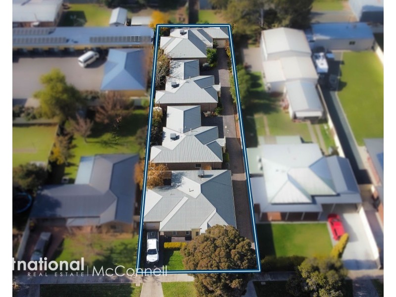 2/3 Hawkins Street, Kyabram VIC 3620