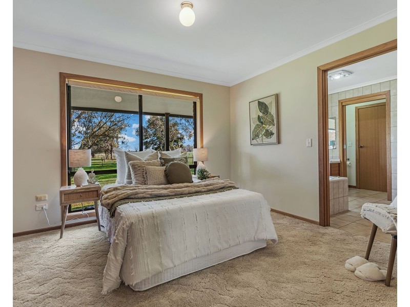 515 Echuca Road, Ardmona VIC 3629