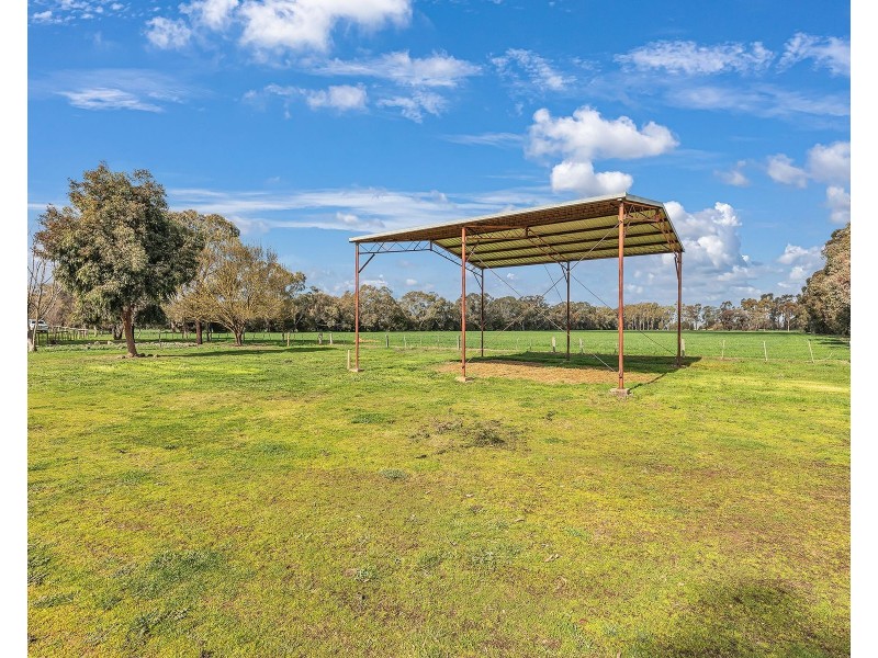 515 Echuca Road, Ardmona VIC 3629