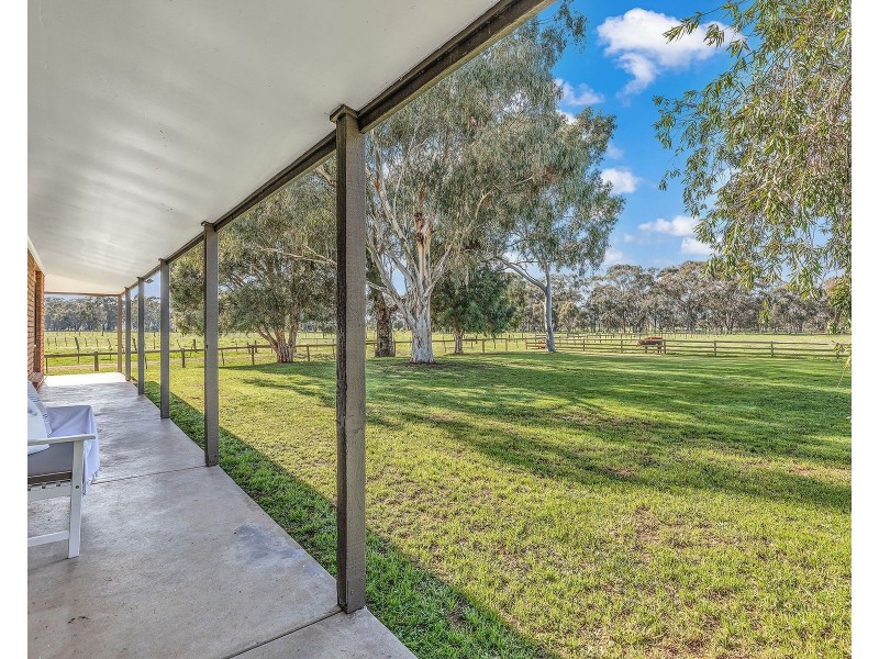 515 Echuca Road, Ardmona VIC 3629