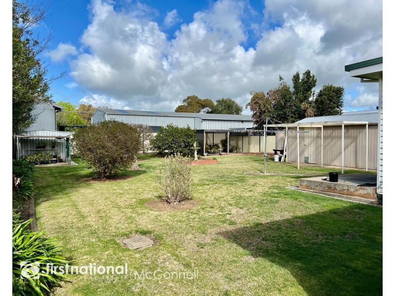 16 Pettifer Street, Kyabram VIC 3620
