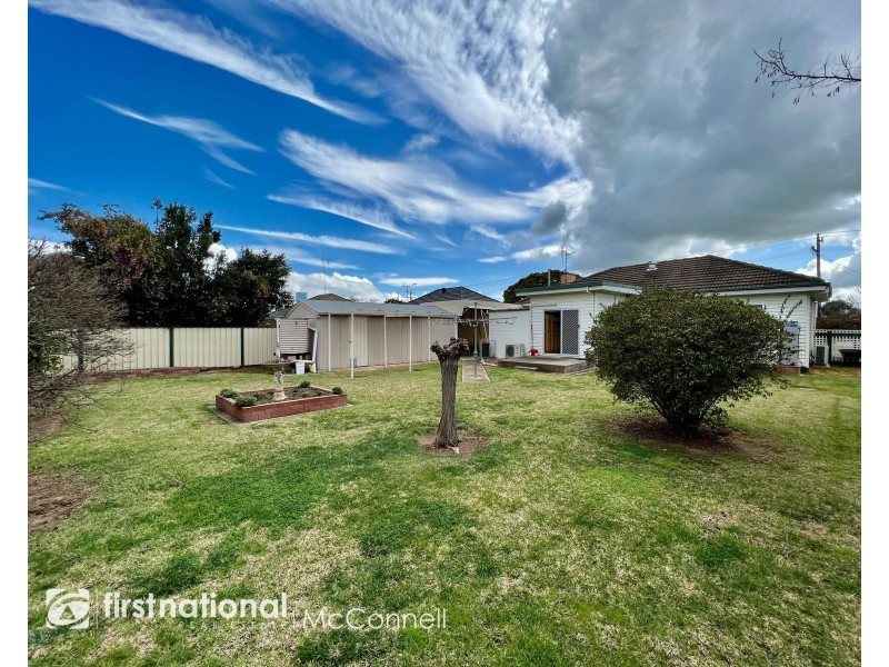16 Pettifer Street, Kyabram VIC 3620