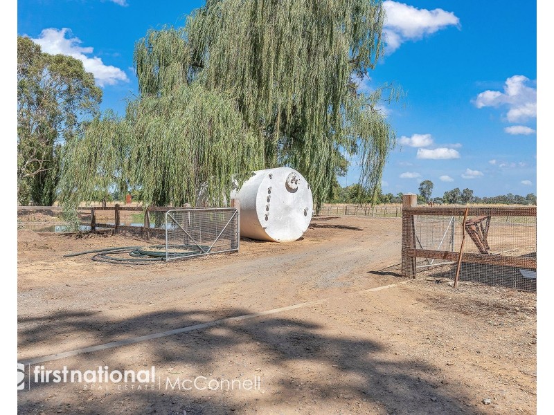 84 Howards Lane, Kyabram VIC 3620
