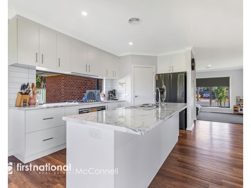 1/8 Fenaughty Street, Kyabram VIC 3620