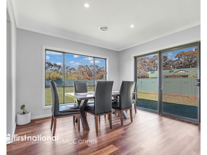 1/8 Fenaughty Street, Kyabram VIC 3620