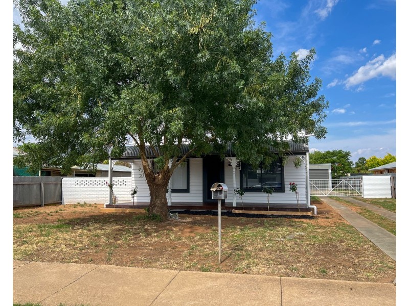 4 Crossthwaite Street, Kyabram VIC 3620