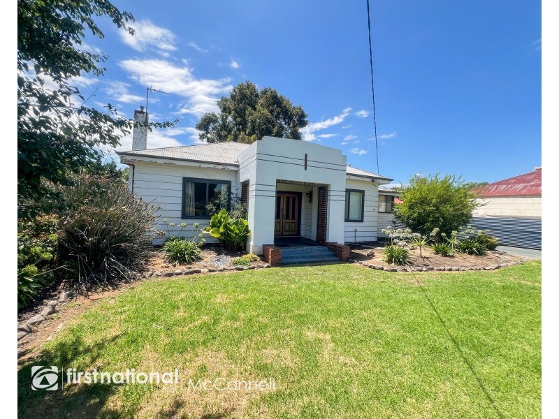 69 Fenaughty Street, Kyabram VIC 3620