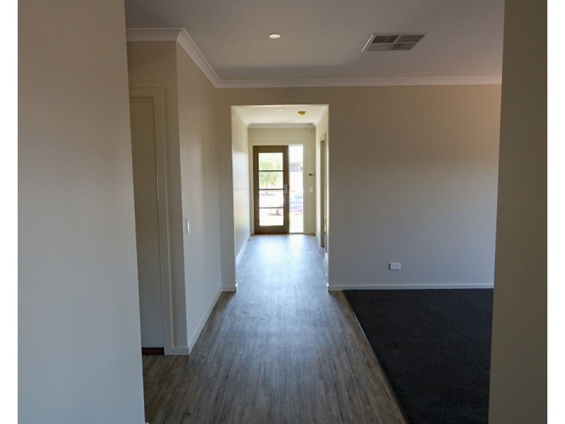 20 Kangaroo Way, Kyabram VIC 3620