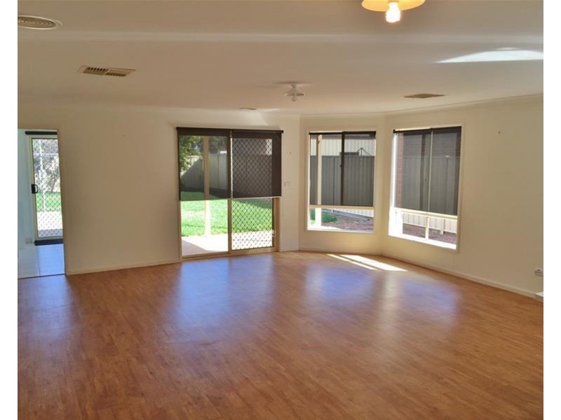 64 Goegan Drive, Kyabram VIC 3620