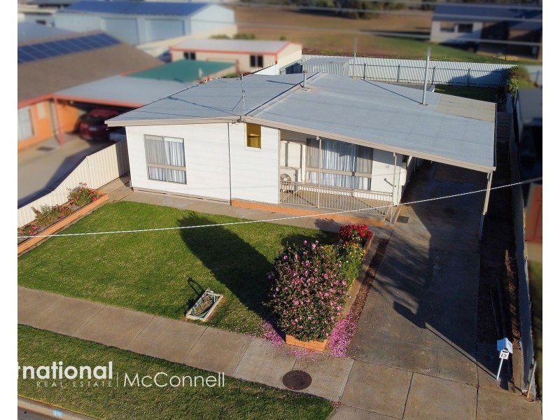 12 Fenaughty Street, Kyabram VIC 3620