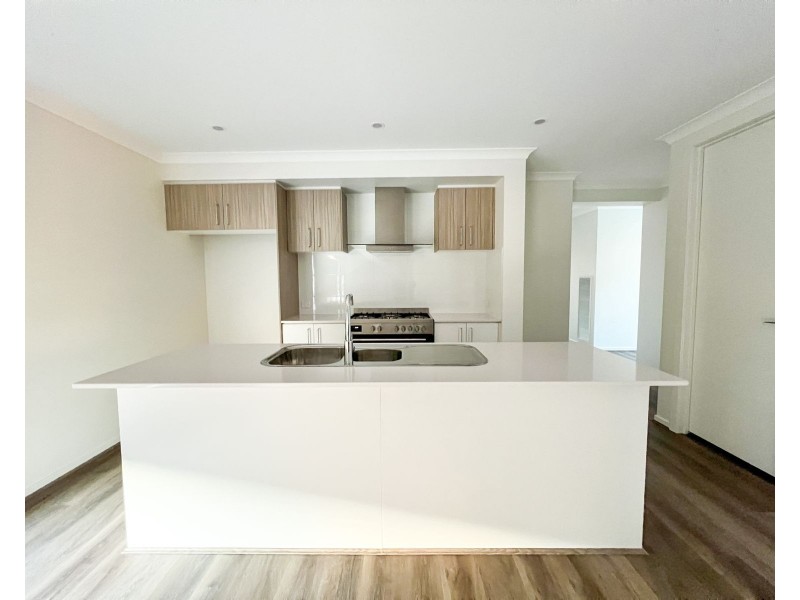 7 Nurtja Drive, Kyabram VIC 3620