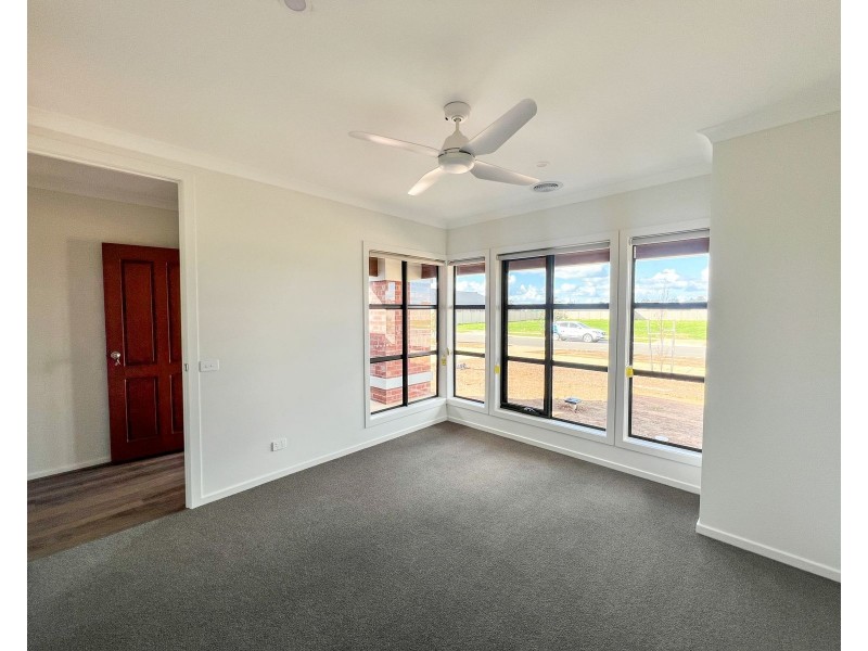 7 Nurtja Drive, Kyabram VIC 3620