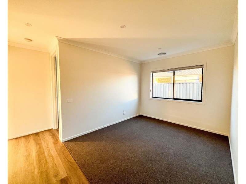 7 Nurtja Drive, Kyabram VIC 3620