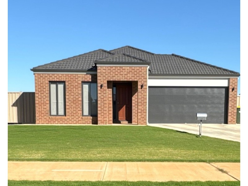 13 Nurtja Drive, Kyabram VIC 3620