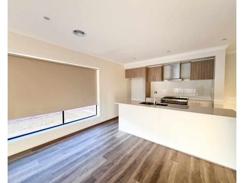 13 Nurtja Drive, Kyabram VIC 3620