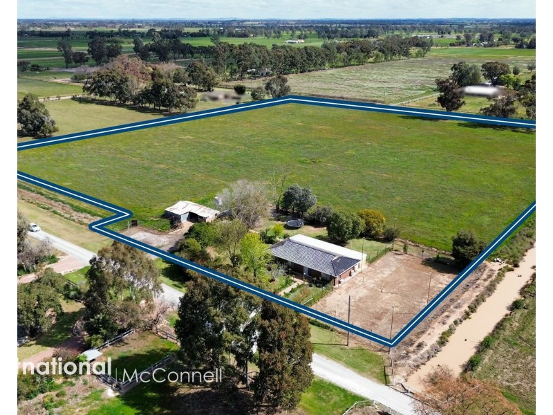 18 Lloyd Street, Kyabram VIC 3620