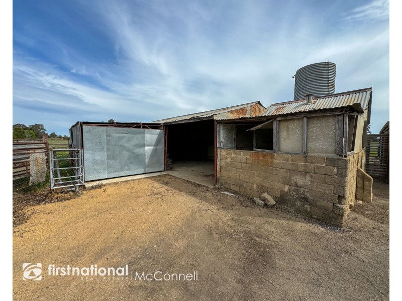 18 Lloyd Street, Kyabram VIC 3620