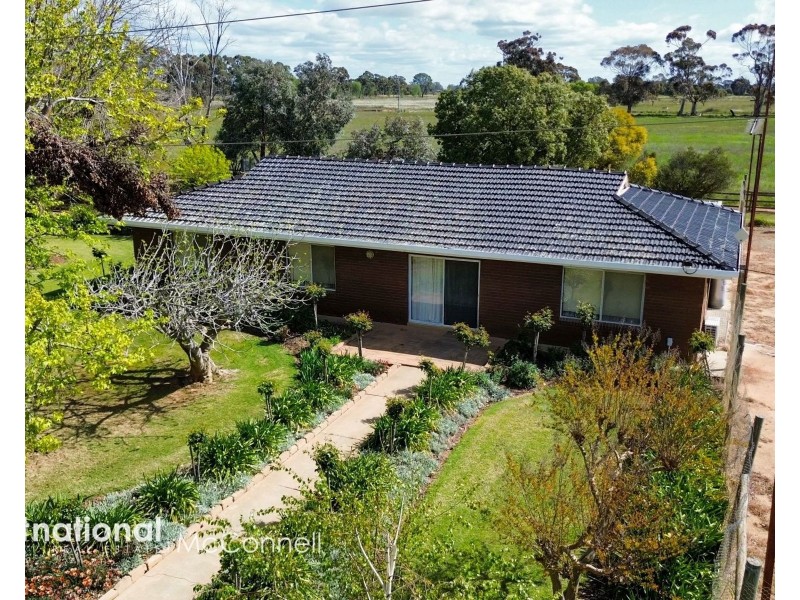18 Lloyd Street, Kyabram VIC 3620