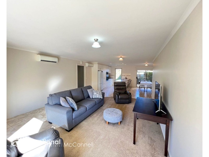 2/24 Saunders Street, Kyabram VIC 3620