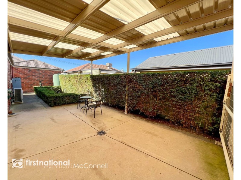 2/24 Saunders Street, Kyabram VIC 3620