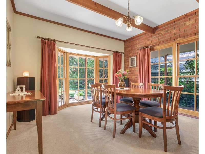 24 Outram Avenue, Kyabram VIC 3620