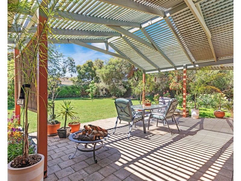 24 Outram Avenue, Kyabram VIC 3620