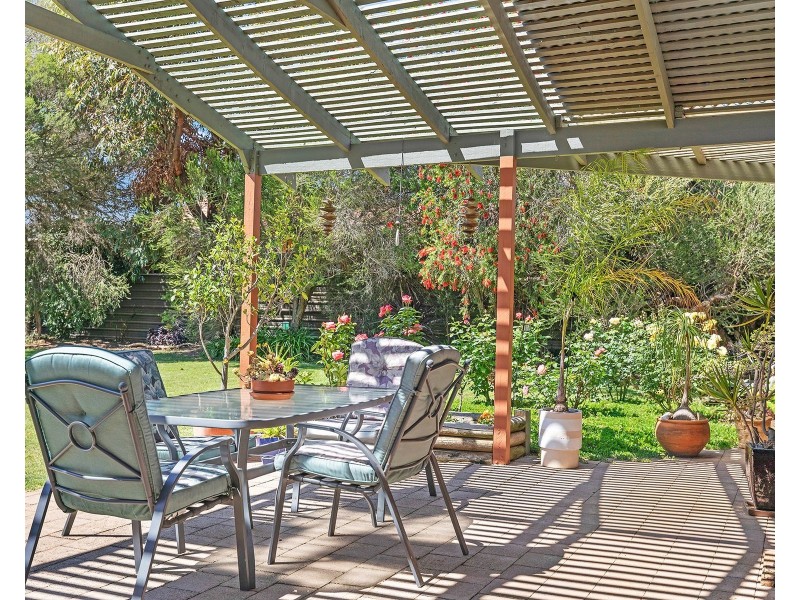 24 Outram Avenue, Kyabram VIC 3620