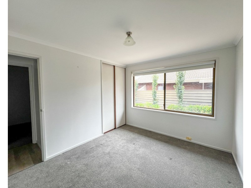 9 Outram Avenue, Kyabram VIC 3620