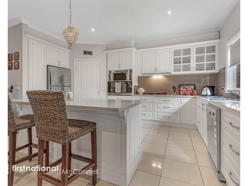 14 Gardadale Drive, Kyabram VIC 3620