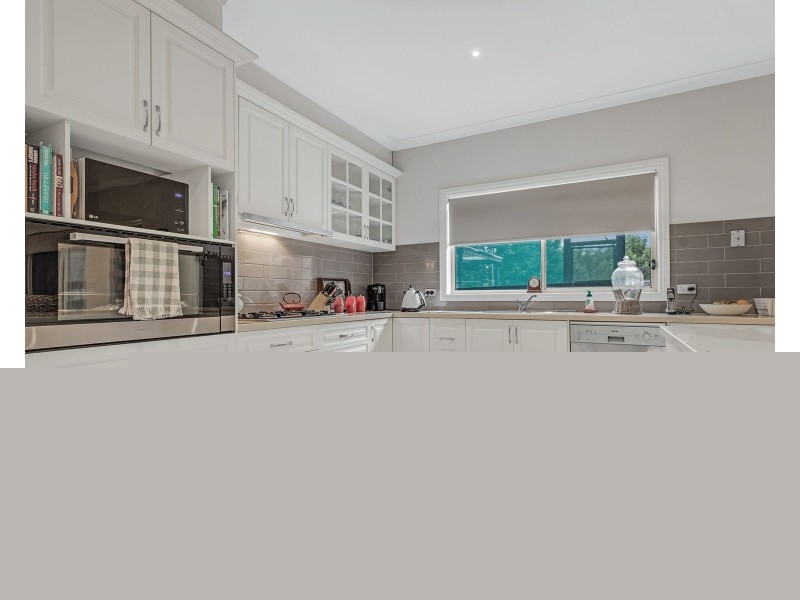 14 Gardadale Drive, Kyabram VIC 3620