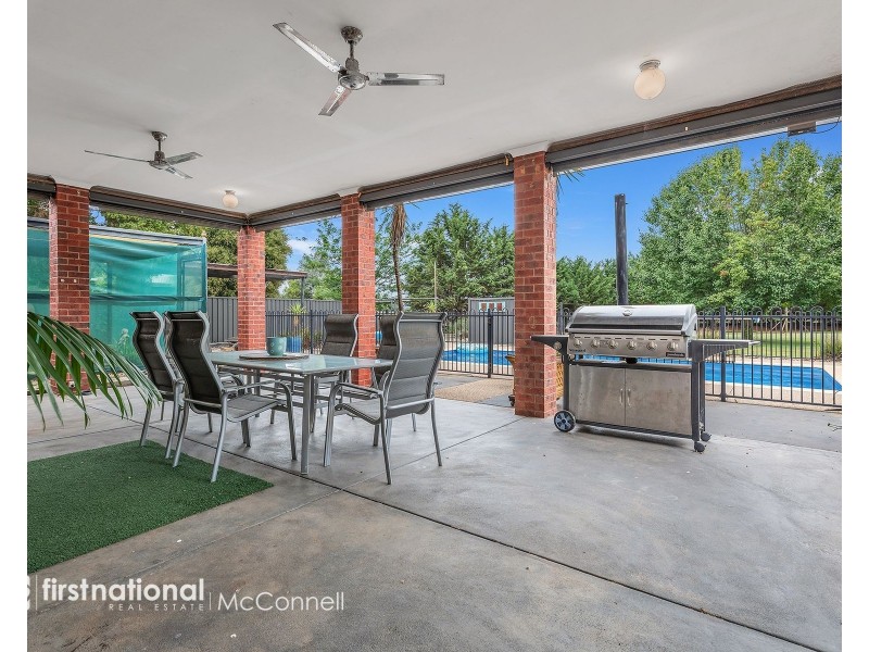 14 Gardadale Drive, Kyabram VIC 3620