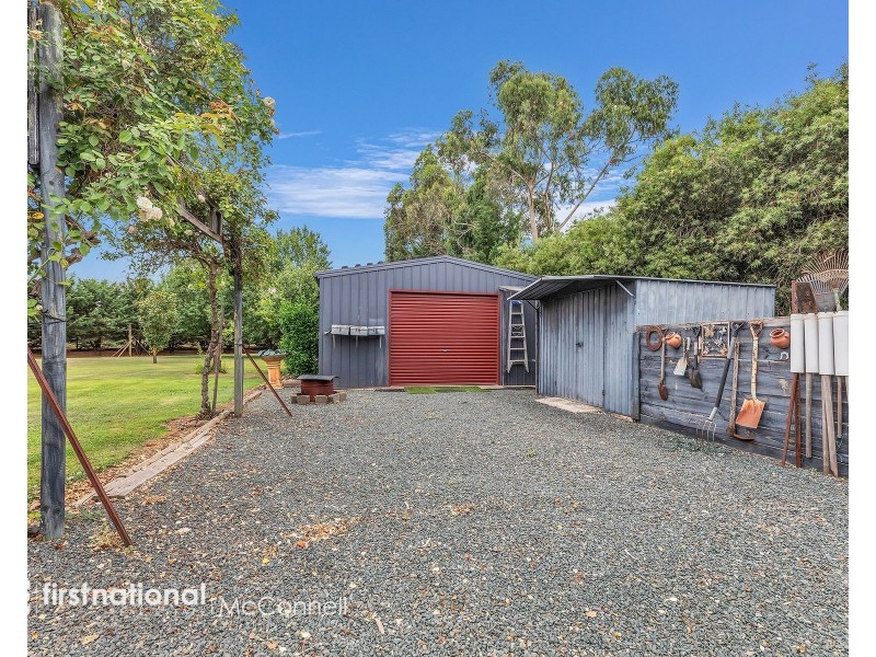 14 Gardadale Drive, Kyabram VIC 3620