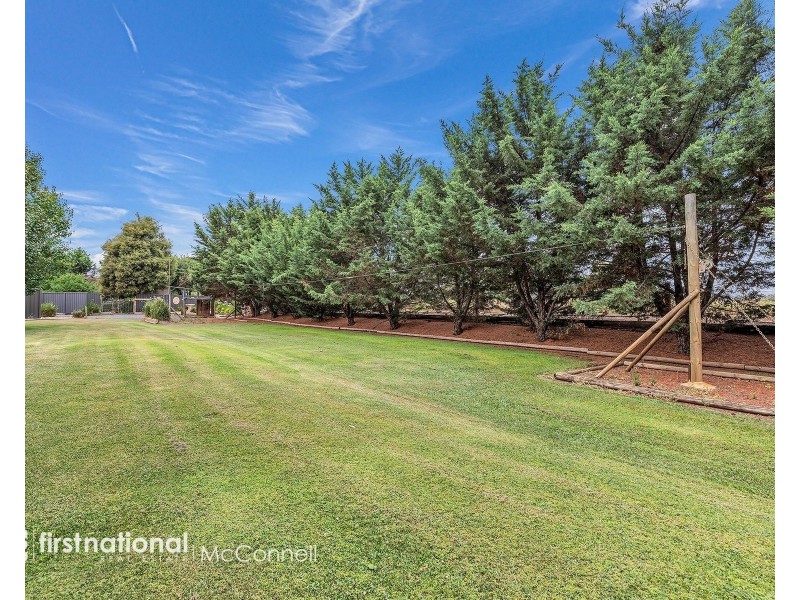 14 Gardadale Drive, Kyabram VIC 3620